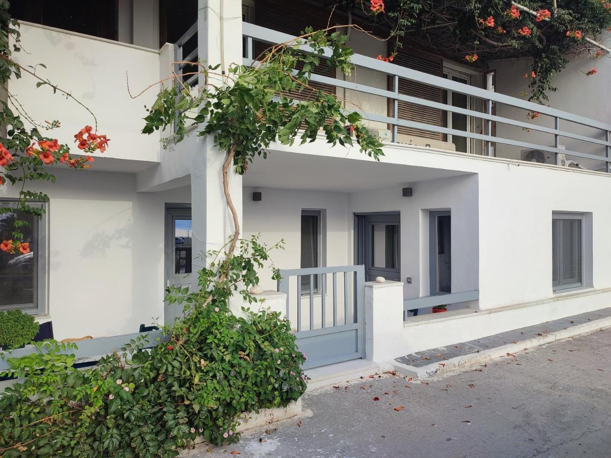 Charming Cozy Suites Naxos City Esterno foto