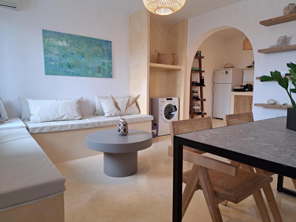Charming Cozy Suites Naxos City Esterno foto